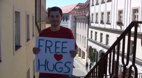 LŠFJ 2015 Free hugs in Bratislava
