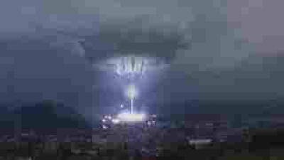 Ufo na dvore