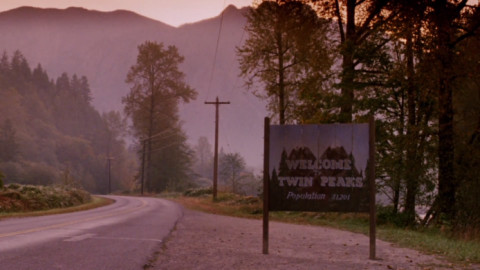 2015_ AVFX _LS_1_r_Kaperák_Motion design_Twin_Peaks_Title_